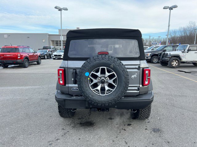 New 2023 Ford Bronco Badlands image 4