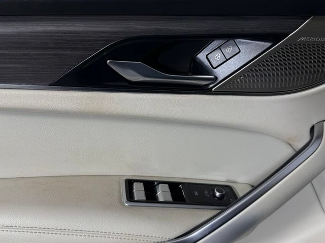 Certified 2022 Jaguar F-PACE S AWD/4WD image 11