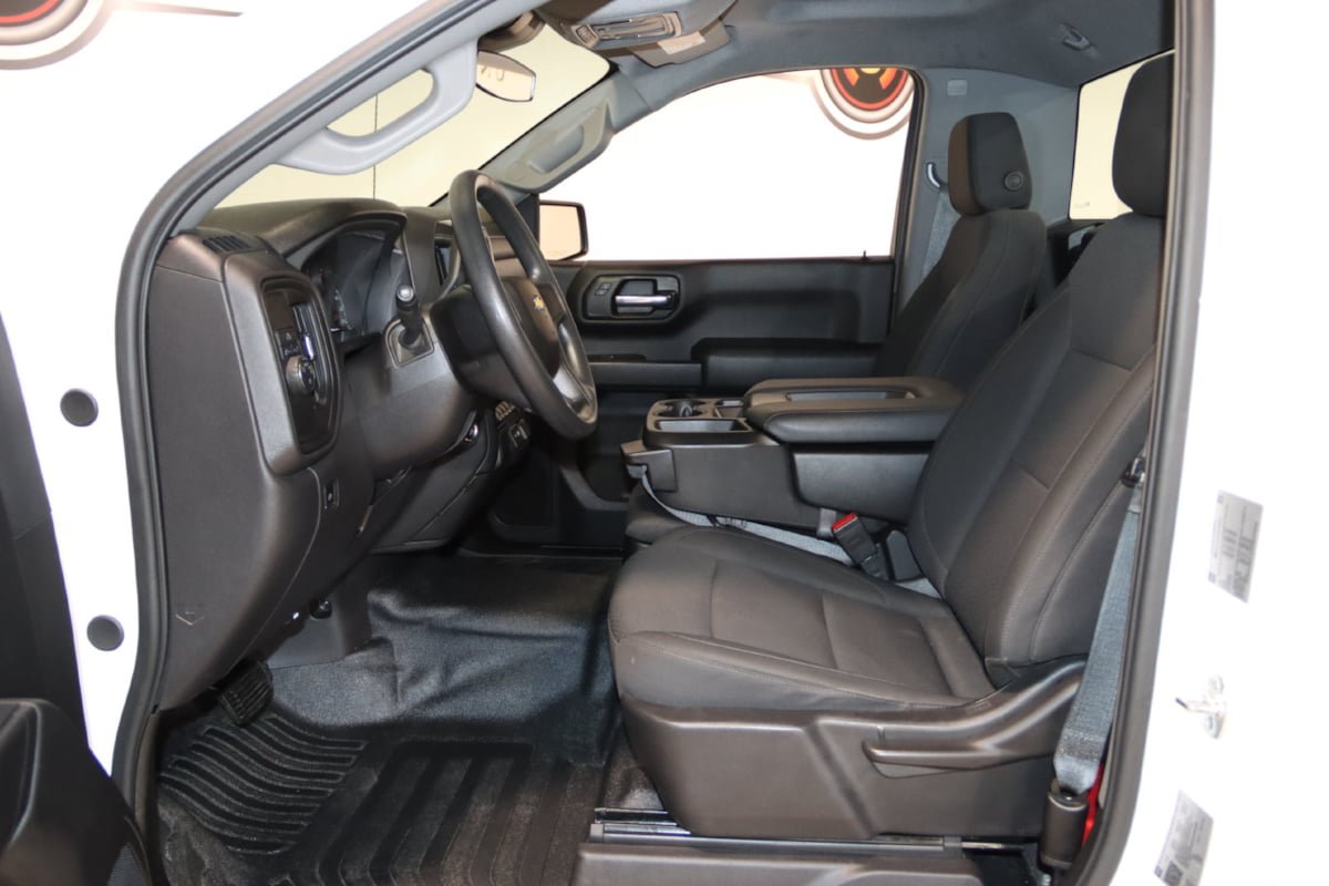 Used 2025 Chevrolet Silverado 1500 W/T RWD image 34