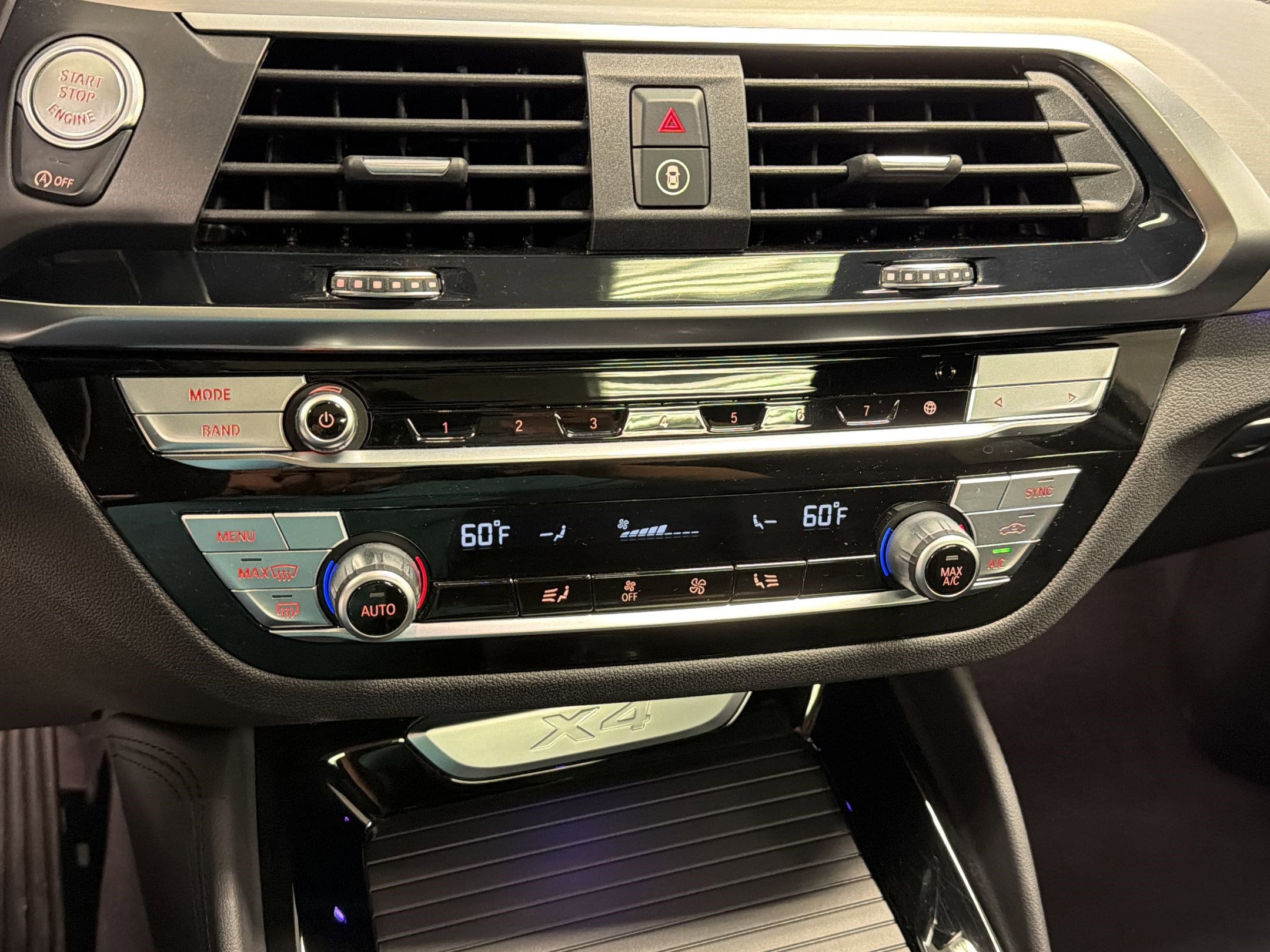 Used 2021 BMW X4 xDrive30i image 26