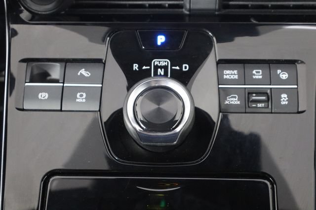 Used 2023 Subaru Solterra AWD image 29