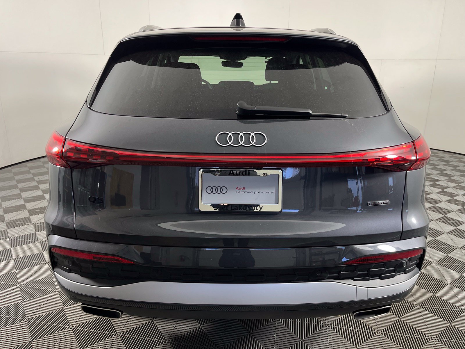 Used 2025 Audi Q5 Premium Plus w/ Premium Plus AWD/4WD image 7
