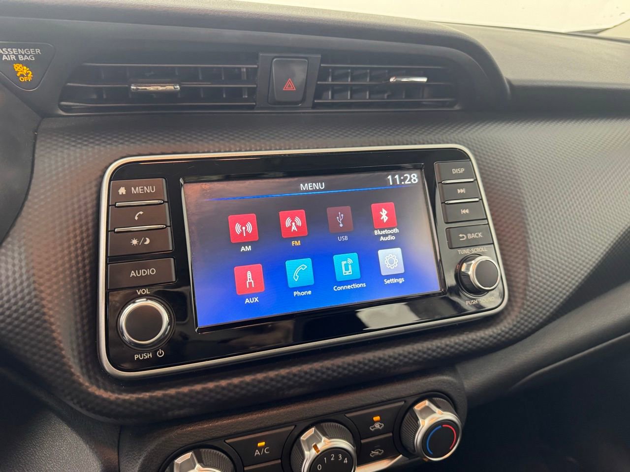 Used 2024 Nissan Kicks S image 14