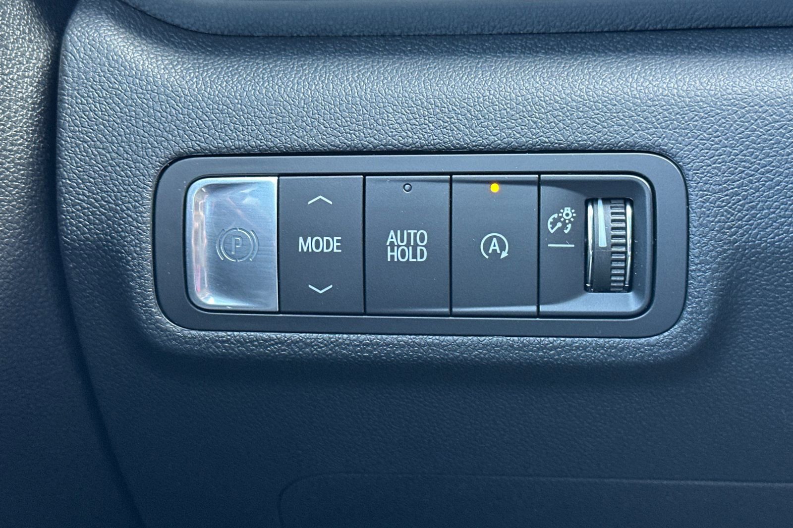 Used 2026 GMC Terrain Elevation w/ Elevation Premium Package FWD image 36