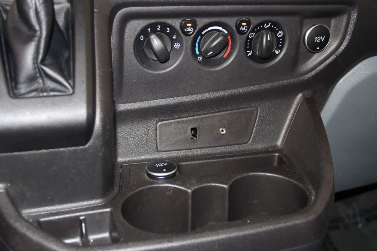 Used 2016 Ford Transit 350 XLT RWD image 44