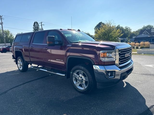 Used 2016 GMC Sierra 2500 SLE w/ SLE Preferred Package AWD/4WD image 7