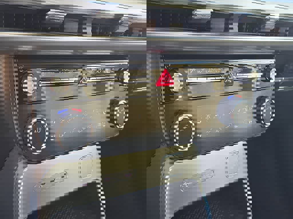 New 2026 Hyundai Ioniq 9 Limited image 30