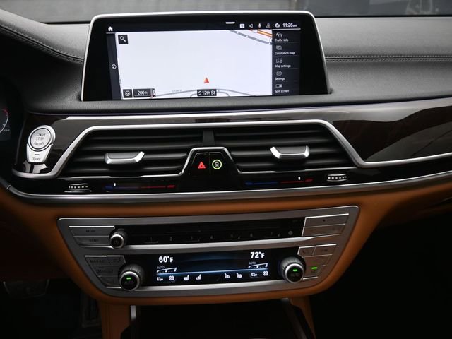 Used 2020 BMW 740i w/ M Sport Package image 6