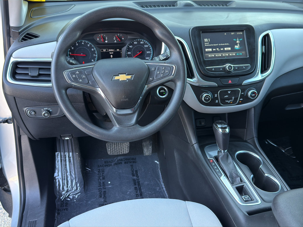 Used 2018 Chevrolet Equinox LT image 17