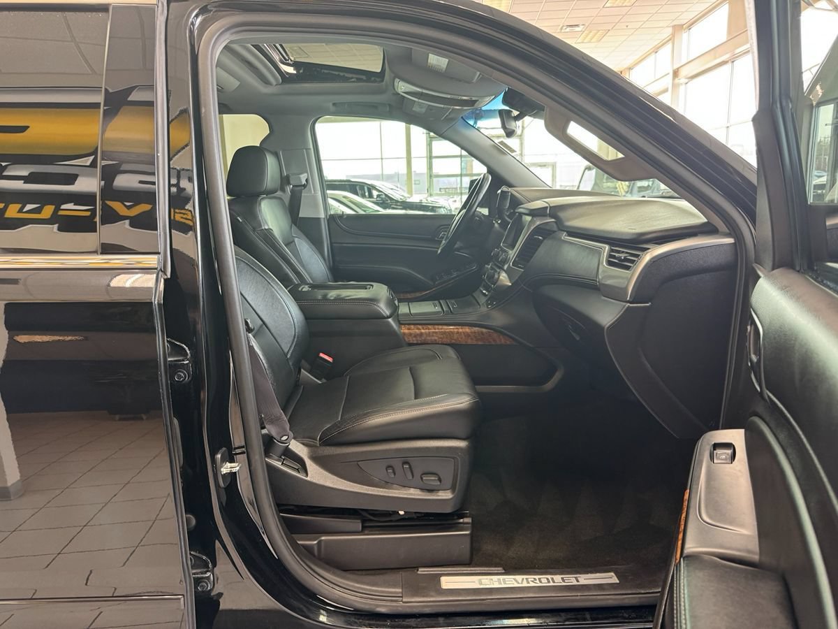 Used 2015 Chevrolet Tahoe LTZ AWD/4WD image 15