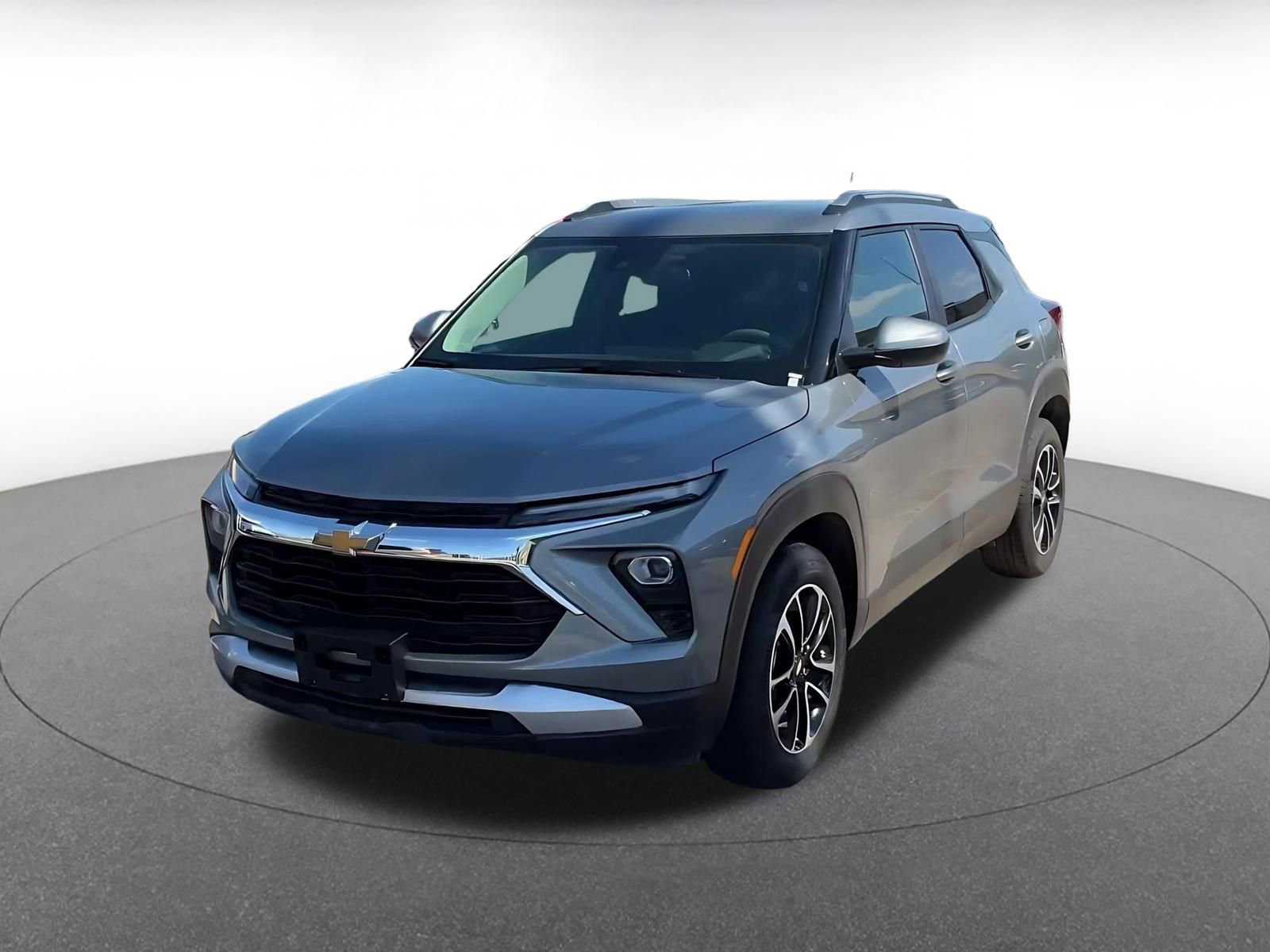 Used 2025 Chevrolet TrailBlazer LT image 5