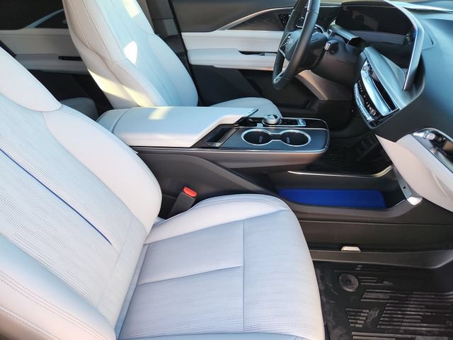 New 2026 Cadillac Lyriq Premium Sport AWD/4WD image 22