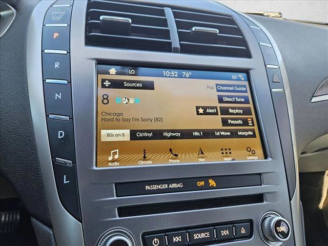 Used 2017 Lincoln MKZ Reserve image 13