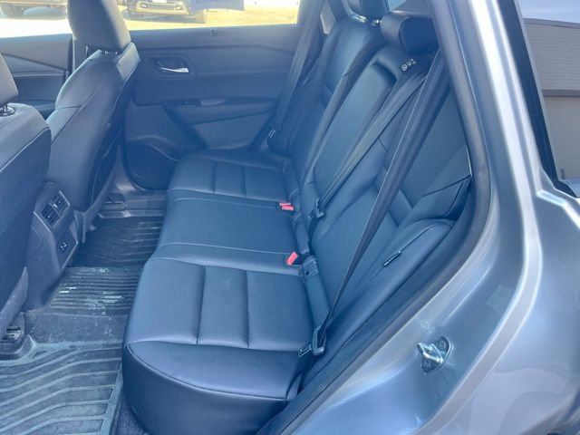 Certified 2023 Nissan Rogue SV w/ SV Premium B Package AWD/4WD image 13