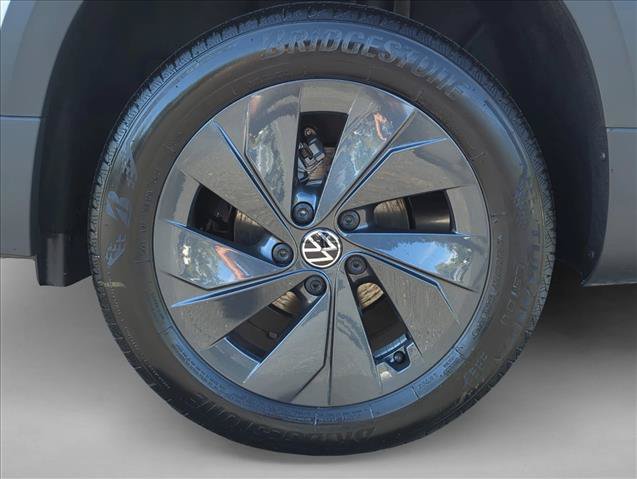 New 2027 Volkswagen Taos S FWD image 12