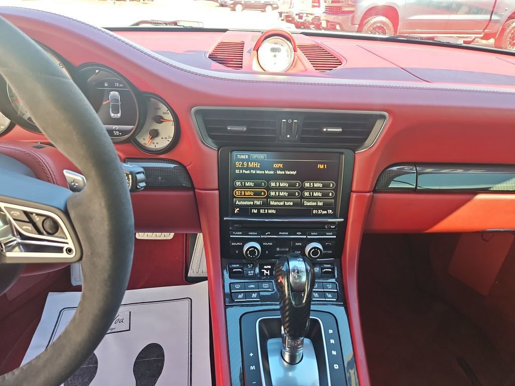 Used 2015 Porsche 911 Turbo S AWD/4WD image 18
