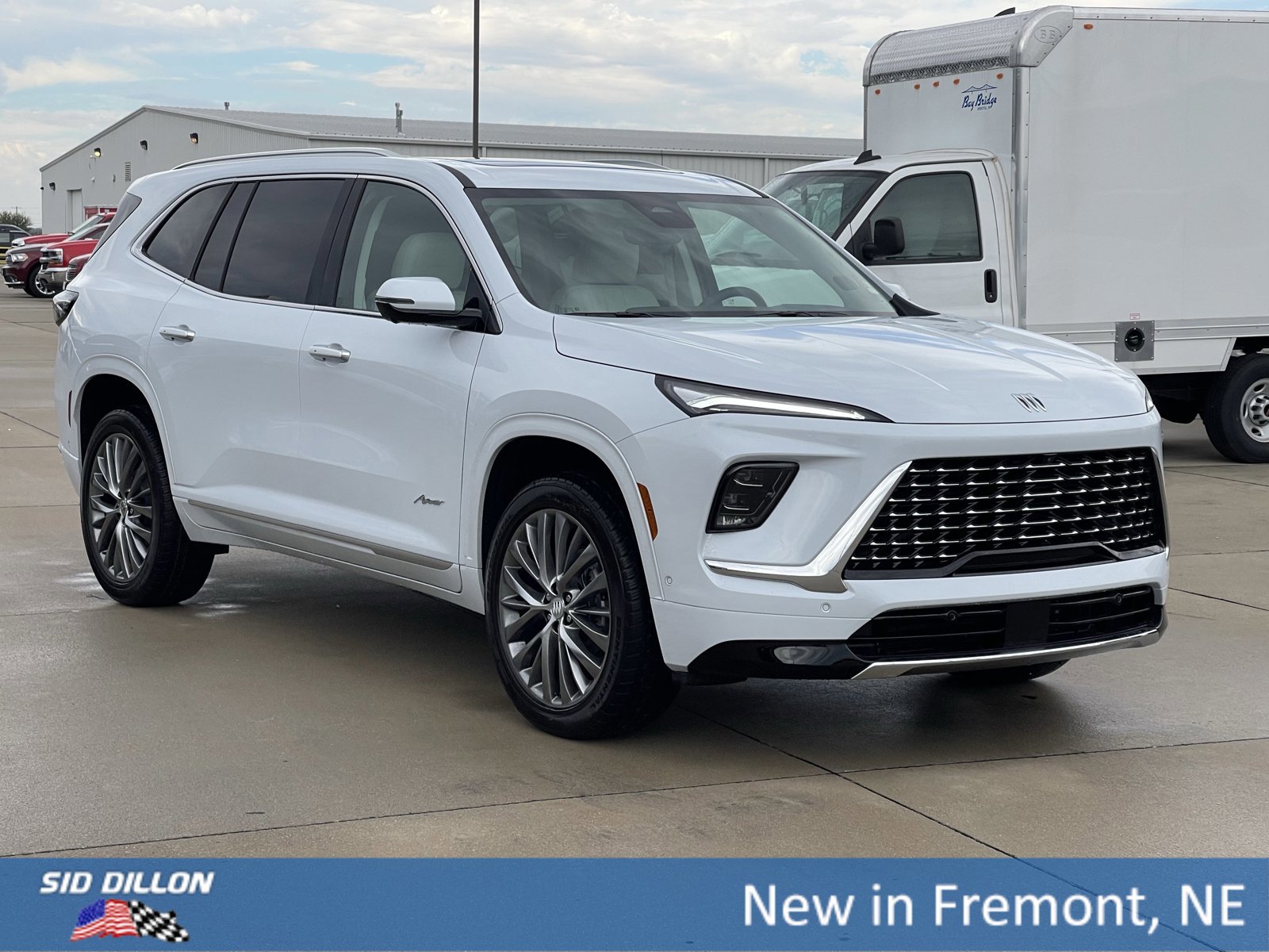 New 2026 Buick Enclave Avenir w/ Super Cruise Package image 15