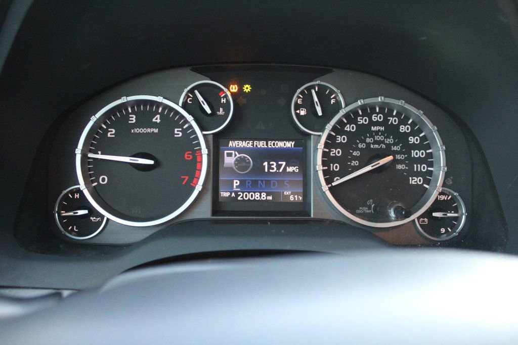 Used 2017 Toyota Tundra SR5 image 12