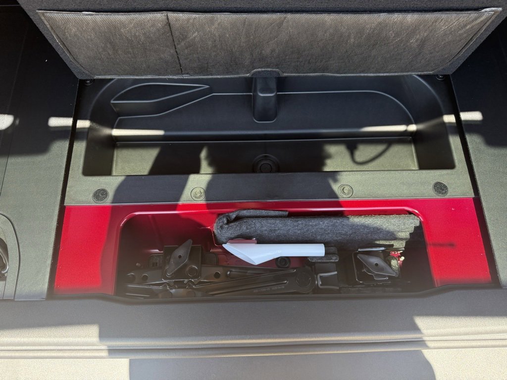 New 2025 Ford Bronco Badlands image 34