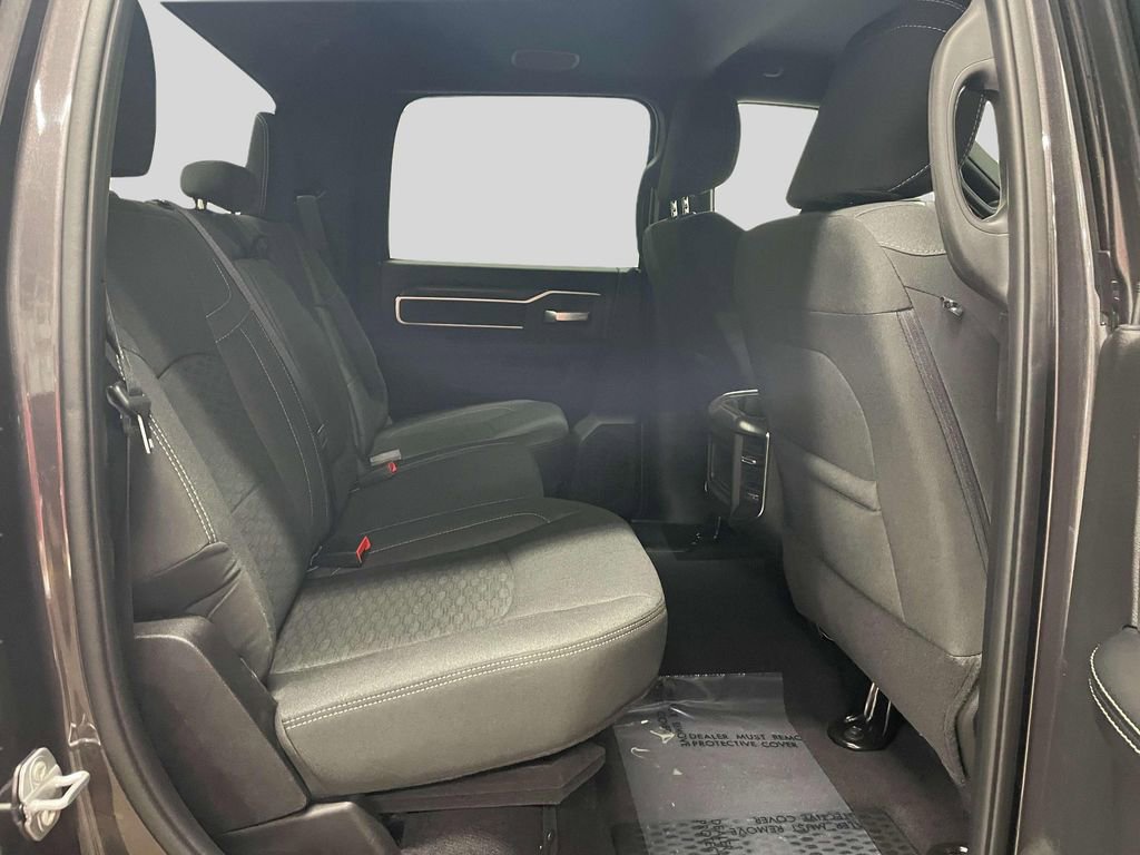 Used 2025 RAM 2500 Big Horn AWD/4WD image 17