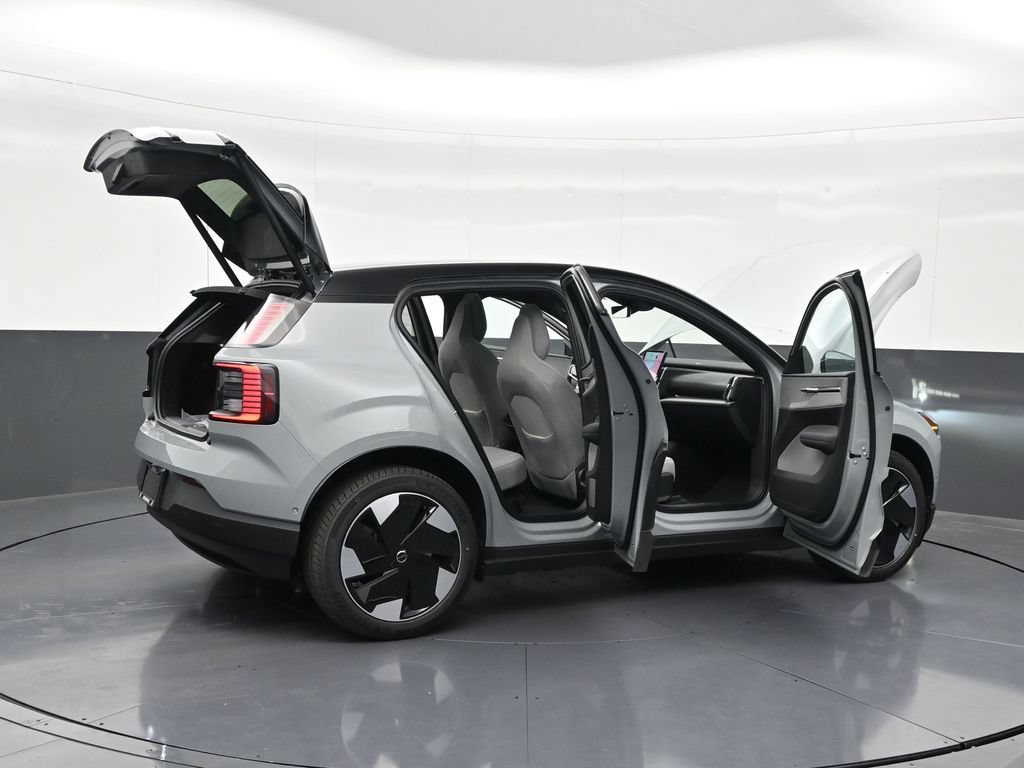 New 2026 Volvo EX30 Ultra w/ Protection Package AWD/4WD image 29