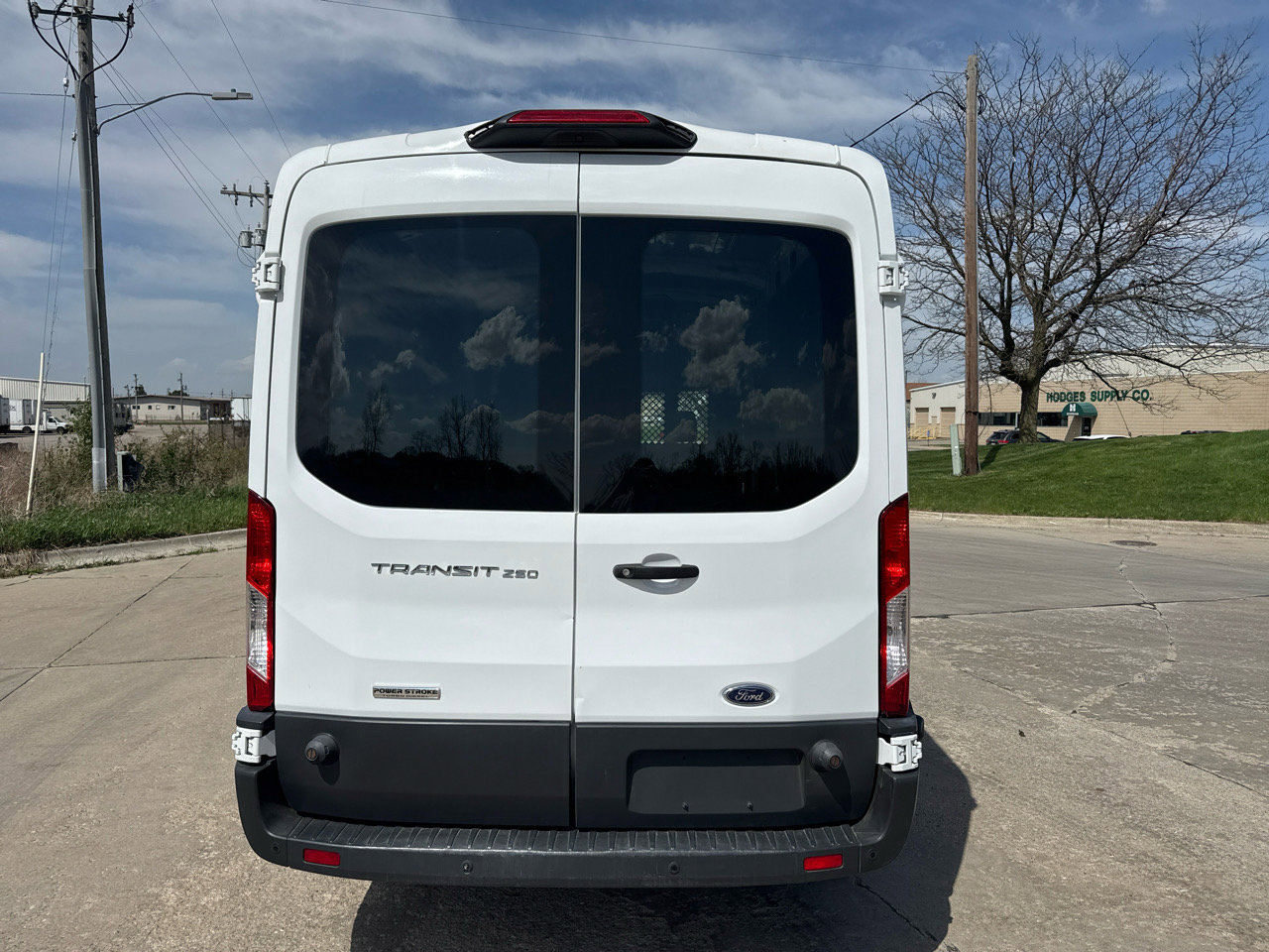 Used 2018 Ford Transit 250 148 Medium Roof w/ Interior Upgrade Package image 7
