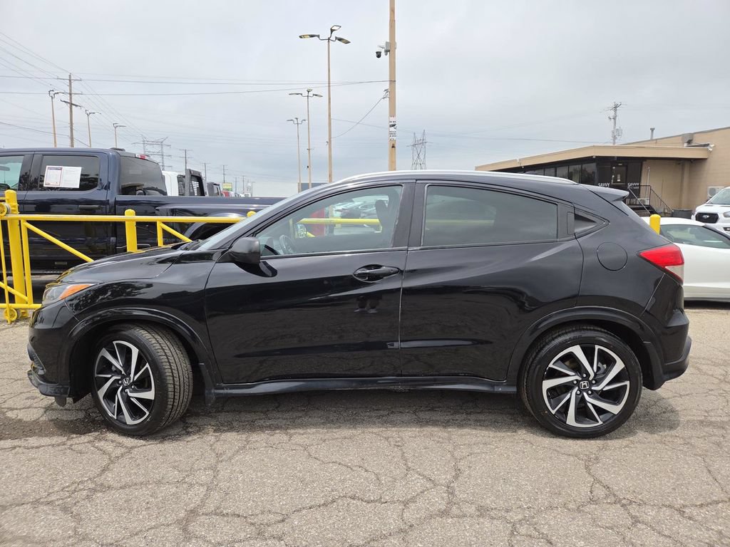 Used 2019 Honda HR-V Sport image 11
