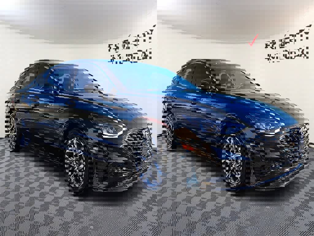 Used 2023 Hyundai Sonata SEL image 3