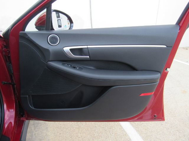 Used 2025 Hyundai Sonata SEL image 18