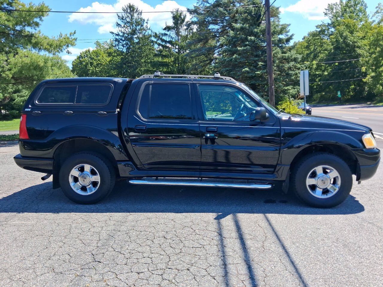 Used 2005 Ford Explorer Sport Trac Adrenalin AWD/4WD image 9