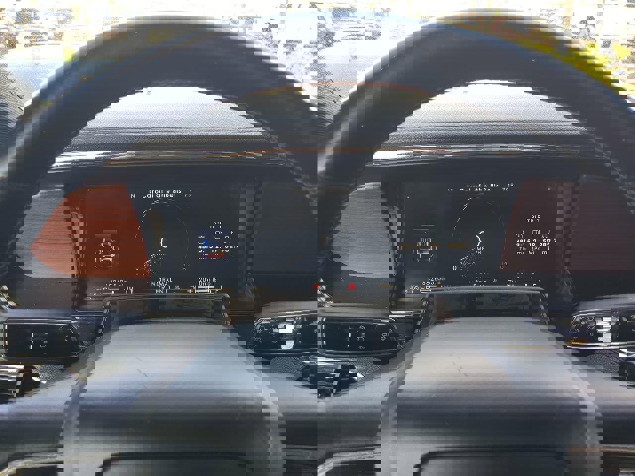 Used 2023 Lincoln Navigator Reserve image 29