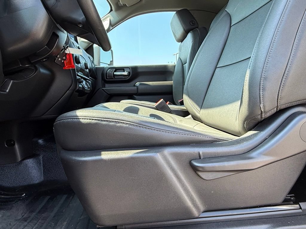 Used 2022 Chevrolet Silverado 2500 W/T w/ WT Convenience Package RWD image 9