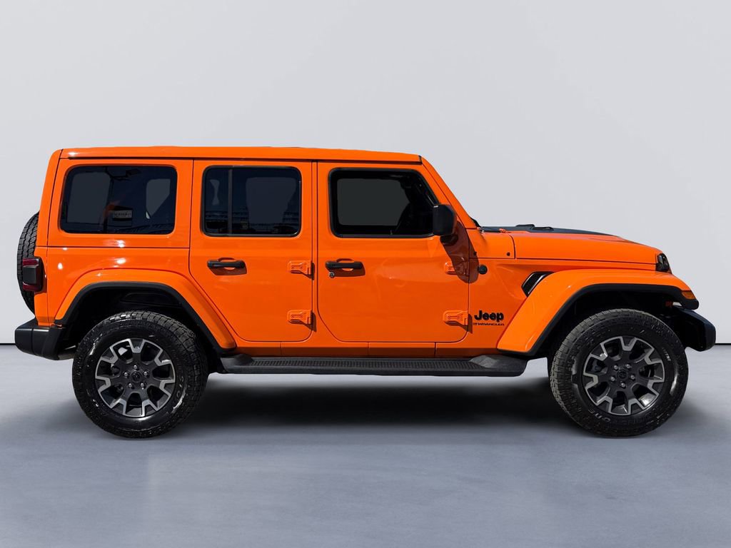 Used 2025 Jeep Wrangler Unlimited Sahara AWD/4WD video 2