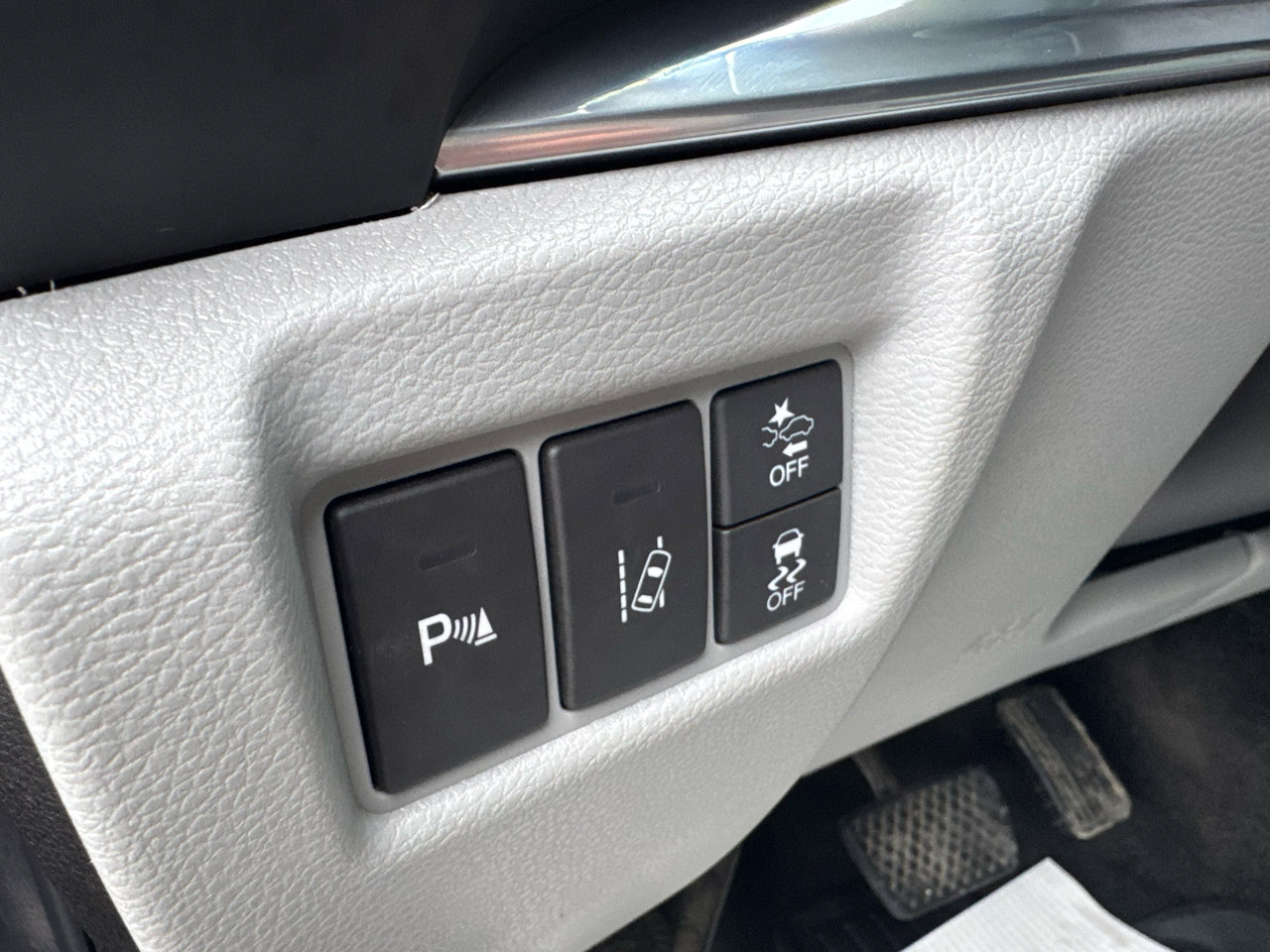 Used 2016 Acura MDX SH-AWD image 23