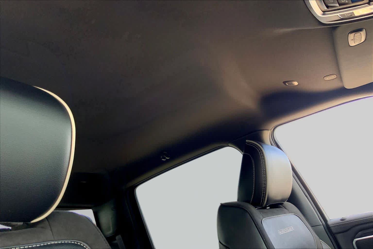 Used 2023 RAM 1500 Laramie AWD/4WD image 14