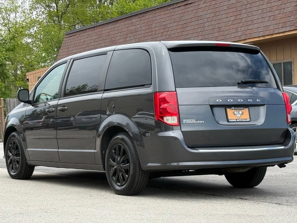 Used 2016 Dodge Grand Caravan SE w/ Quick Order Package 29E SE FWD image 3