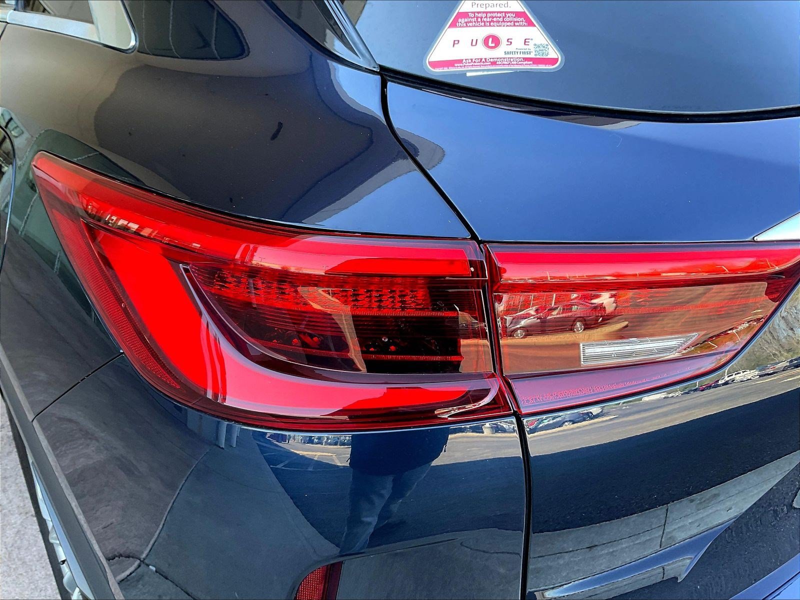 Used 2021 INFINITI QX50 Luxe FWD image 23