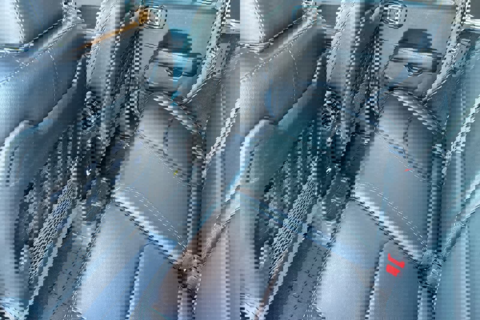 Used 2021 Jeep Wrangler Unlimited Rubicon 4xe w/ Cold Weather Group image 4