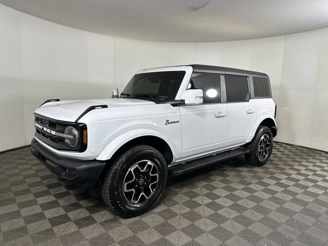 Used 2023 Ford Bronco Outer Banks image 7