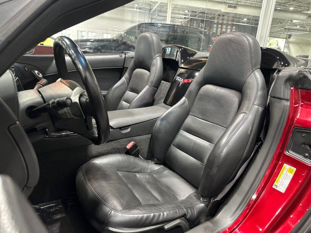 Used 2010 Chevrolet Corvette Grand Sport w/ Preferred Equipment Group RWD image 5