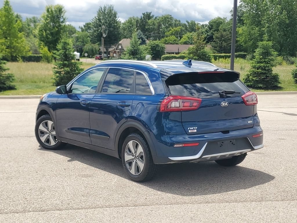 Used 2019 Kia Niro LX FWD image 3