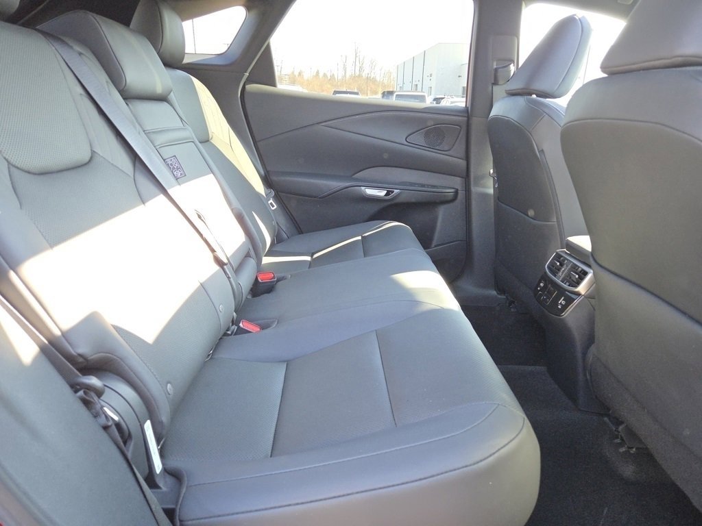 Certified 2023 Lexus RX 350 Premium w/ Accessory Package image 6