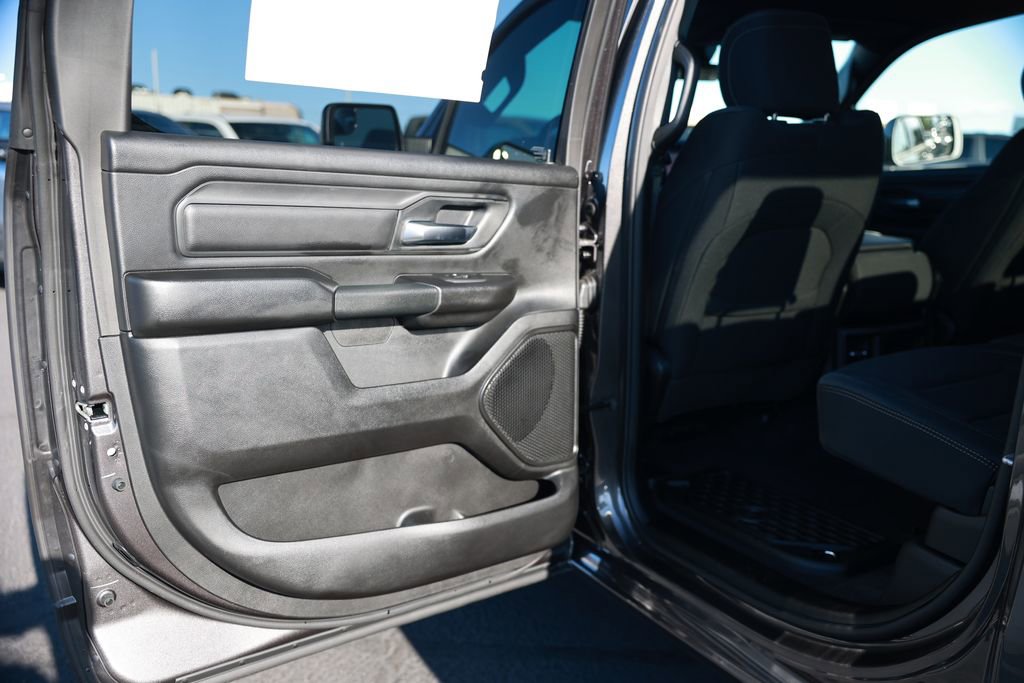 New 2026 RAM 1500 Express RWD image 31