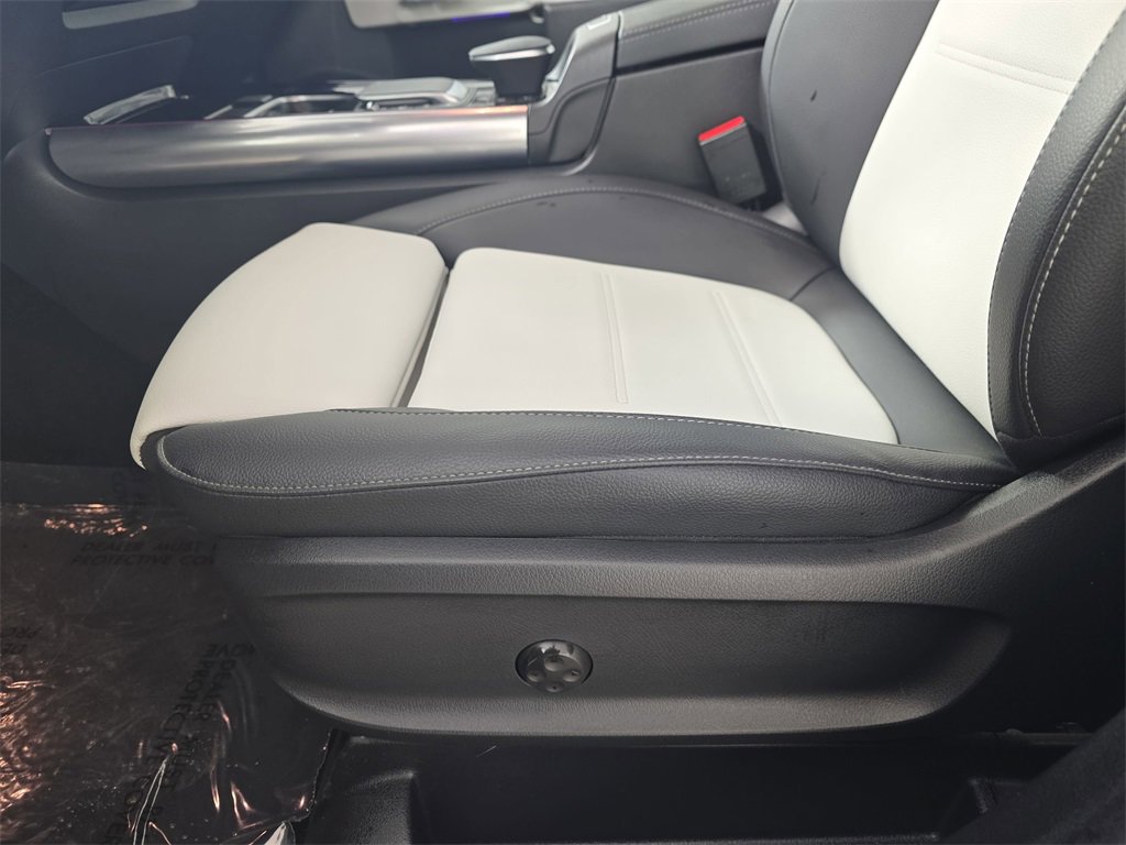 Used 2023 Mercedes-Benz GLA 45 AMG 4MATIC image 32