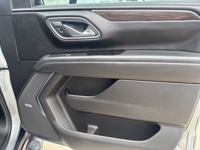 Used 2024 Chevrolet Tahoe Z71 w/ Luxury Package image 25