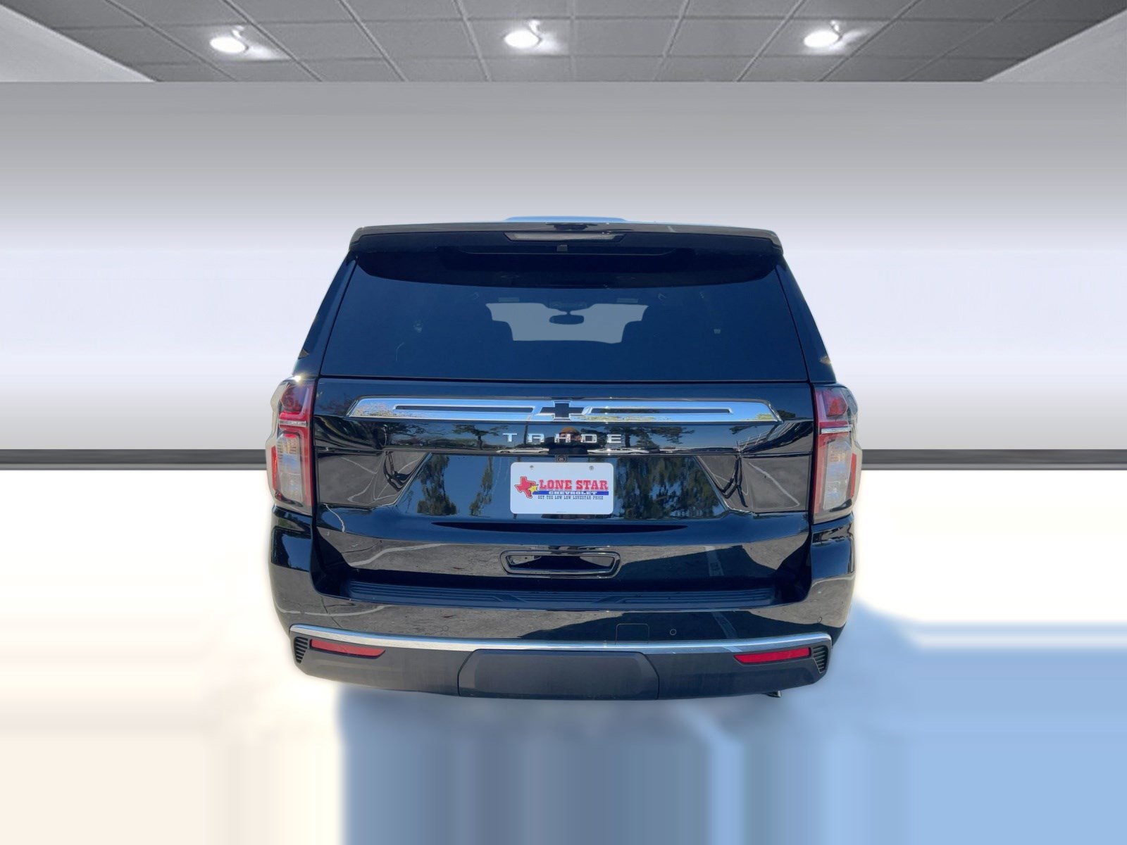 Certified 2024 Chevrolet Tahoe LS w/ Driver Alert Package image 9