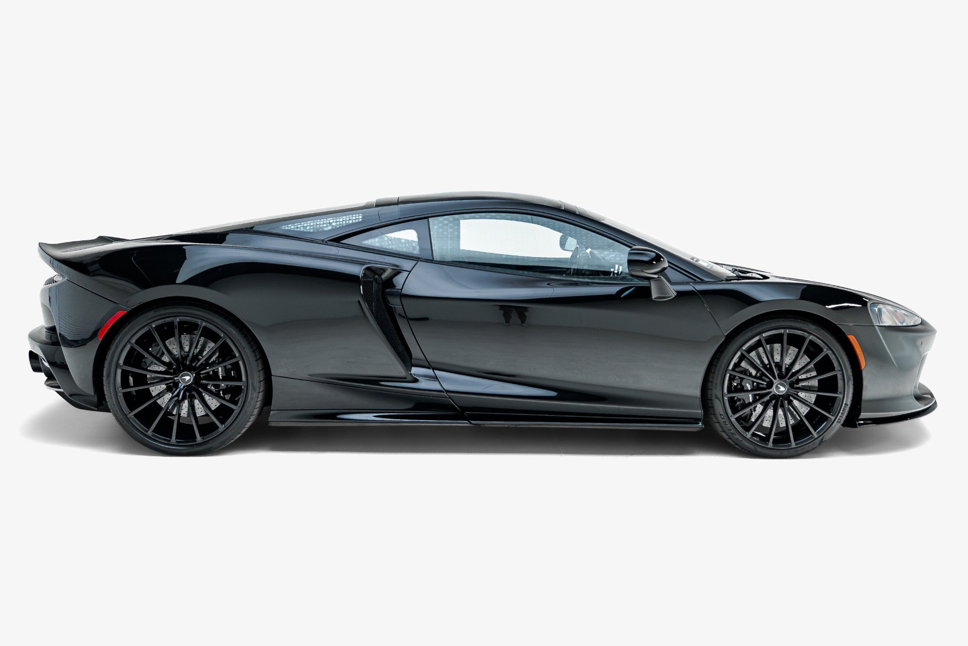 Used 2023 McLaren GT RWD image 8