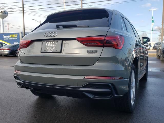 Used 2022 Audi Q3 2.0T Premium Plus w/ Premium Plus Package image 3