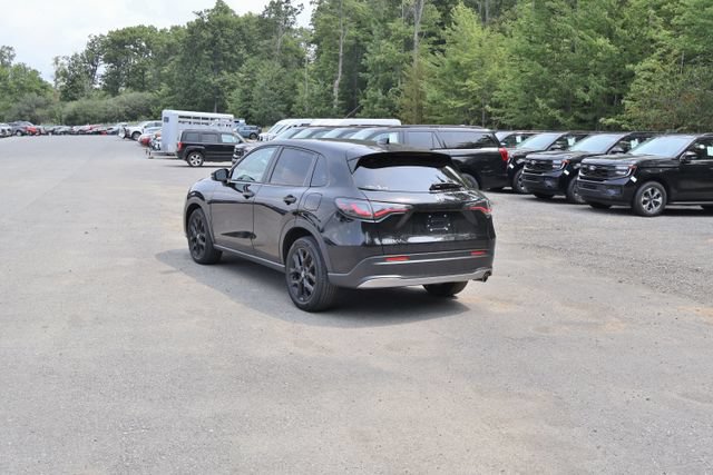 Used 2024 Honda HR-V Sport image 5