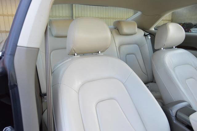 Used 2010 Audi A5 2.0T Premium image 41